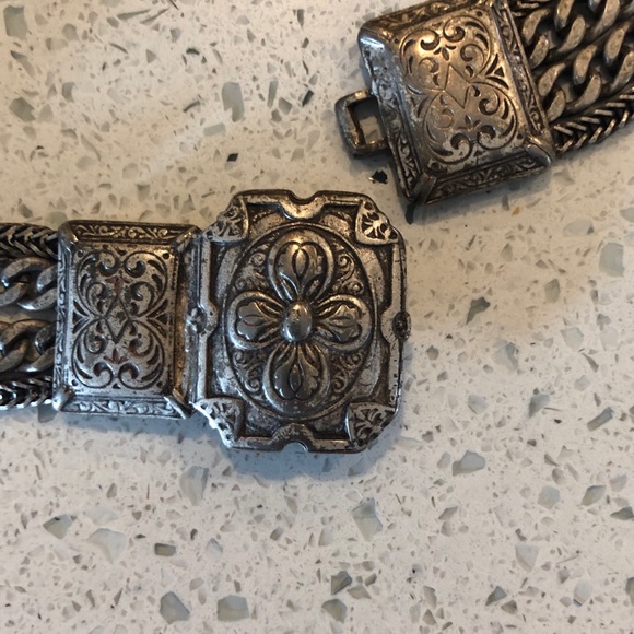 Beautiful Vintage Silver Tone Metal Belt - Picture 4 of 6
